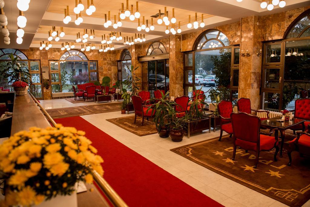 Hotel Grand Valjevo Exterior foto